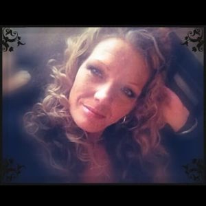 Meet your Posher, Bobbi